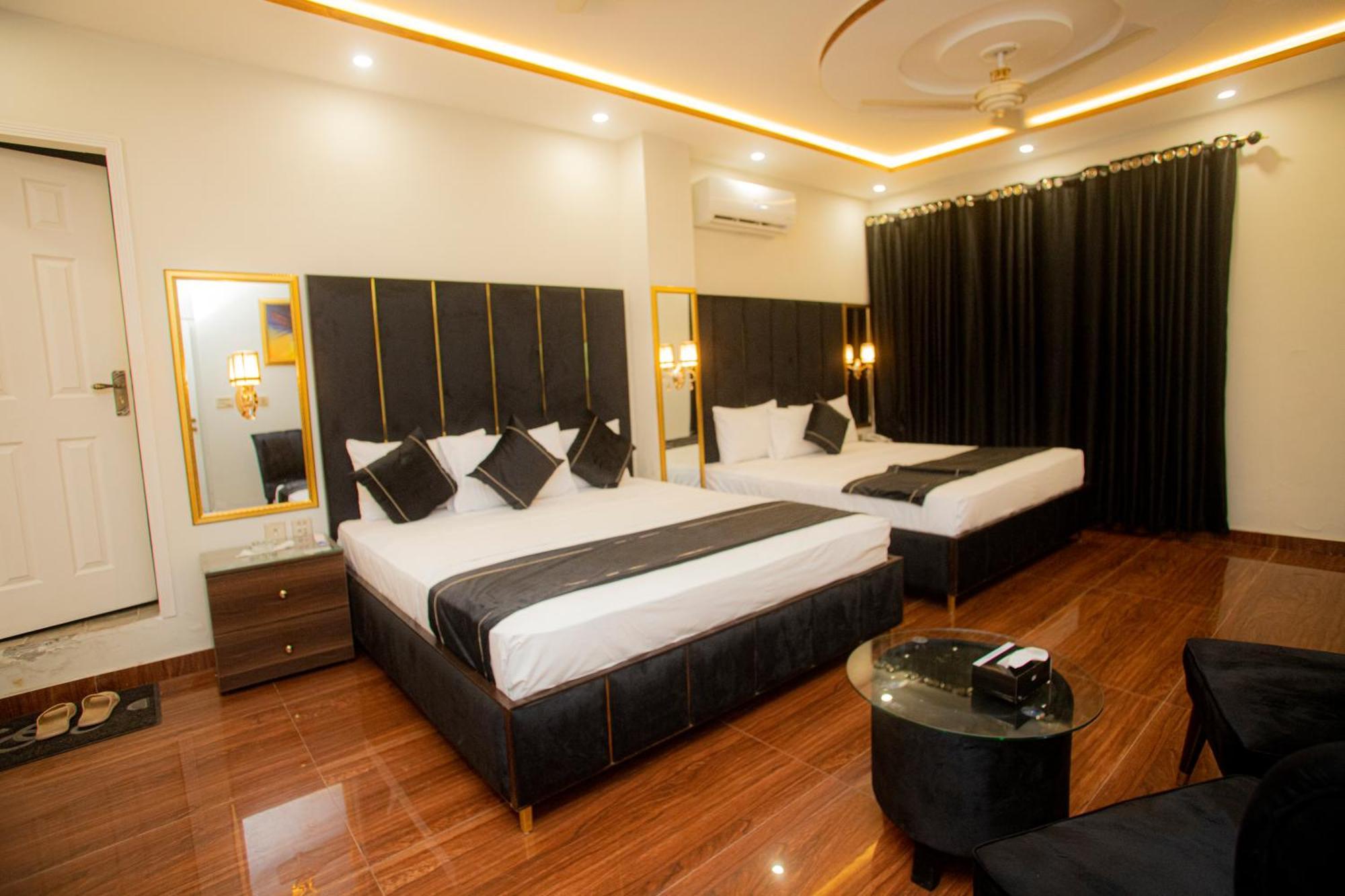 Hotel White Season Gulberg Lahore Exterior photo